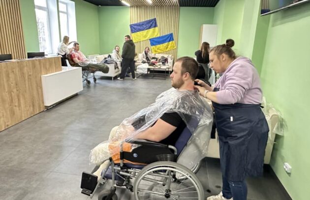 Запрошуємо до публічного громадського обговорення проєкту професійного стандарту за професією «Перукар (перукар-модельєр)» 497465295 2527860057566711 7884501905737796120 n 2